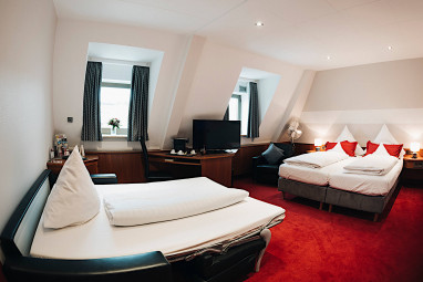 Top Hotel Amberger : Room