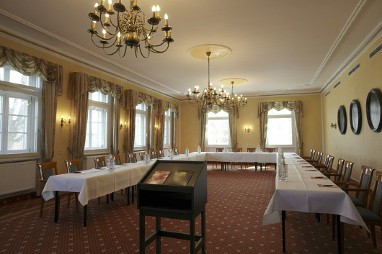 TOP Hotel Jagdschloss Niederwald: Meeting Room