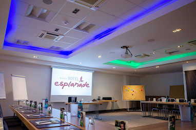 TOP Hotel Esplanade: Salle de réunion